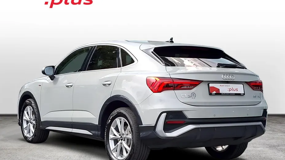 AUDI Q3 Sportback -