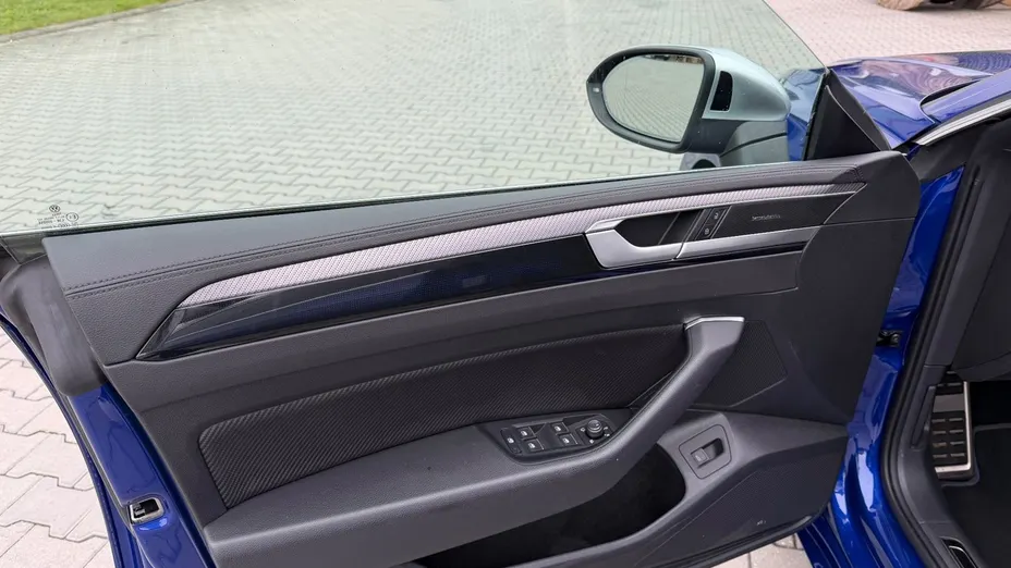 VOLKSWAGEN Arteon Arteon 2.0 TSI 4Motion R DSG