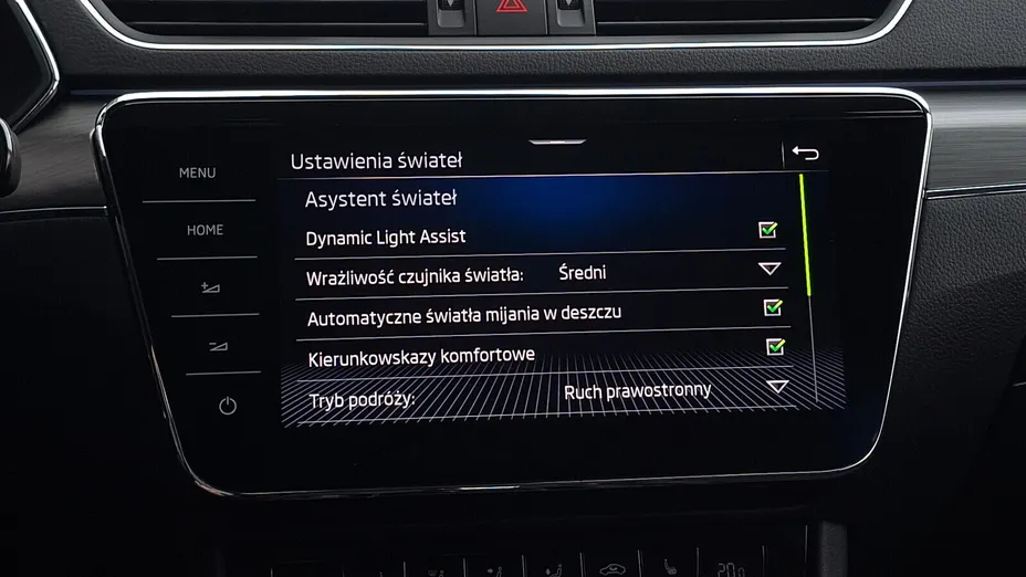 SKODA Superb Superb 2.0 TDI SCR 4x4 Scout DSG