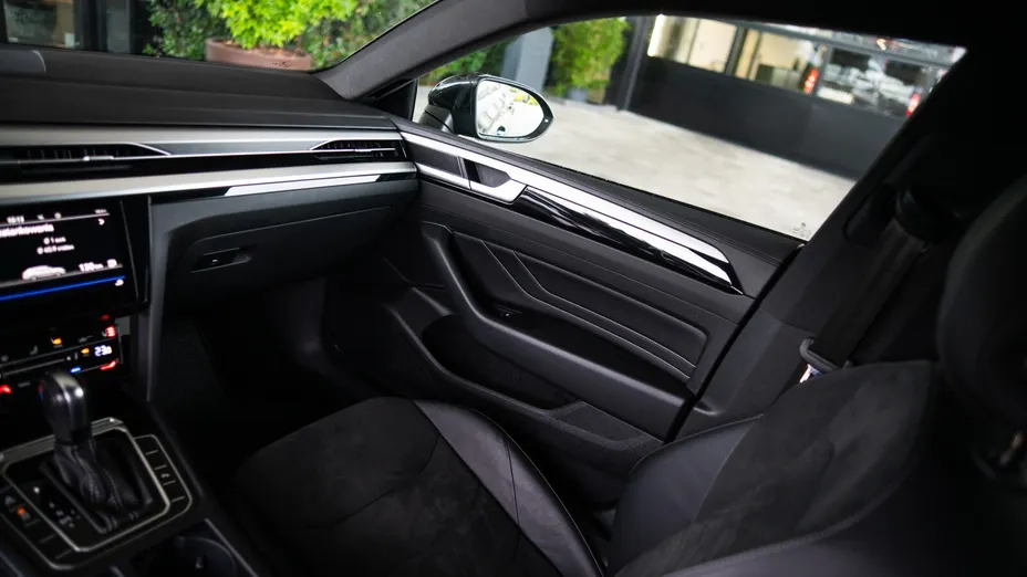 VOLKSWAGEN Arteon Arteon 2.0 TDI R-Line DSG