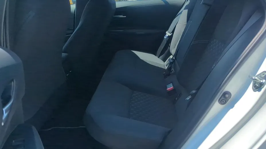 TOYOTA Corolla -