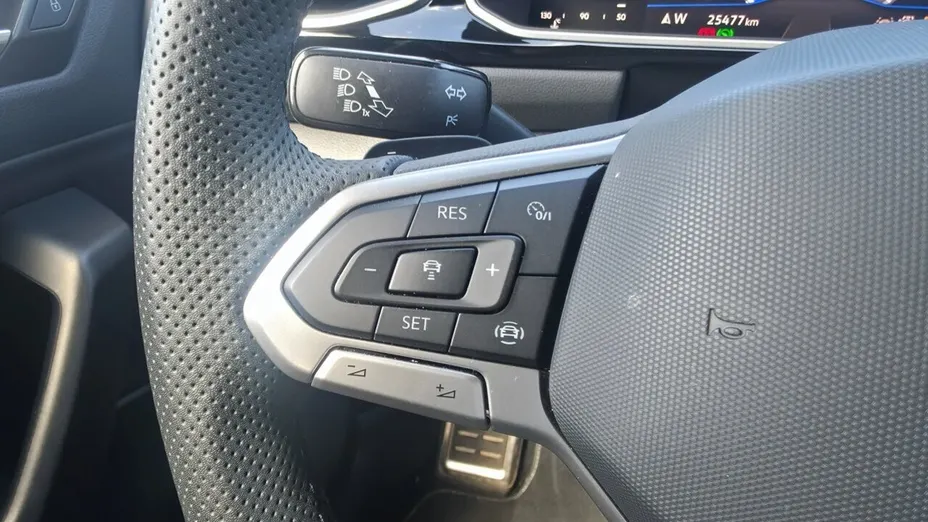 VOLKSWAGEN T-ROC T-ROC 1.5 TSI R-Line DSG