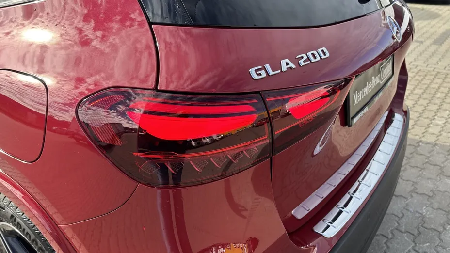 MERCEDES-BENZ GLA GLA 200 mHEV AMG Line 7G-DCT