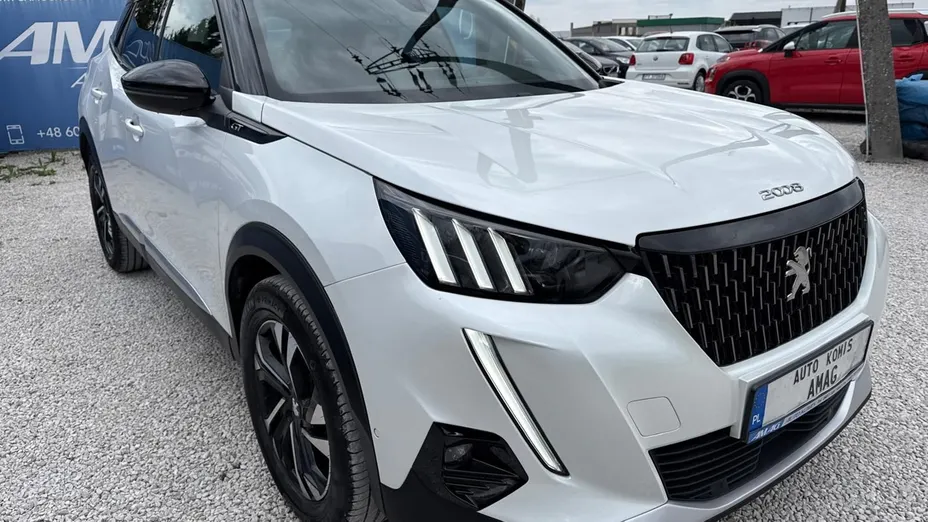 PEUGEOT 2008 -