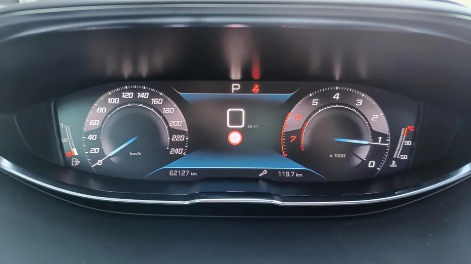 PEUGEOT 3008 3008 1.2 PureTech Allure S&S EAT8