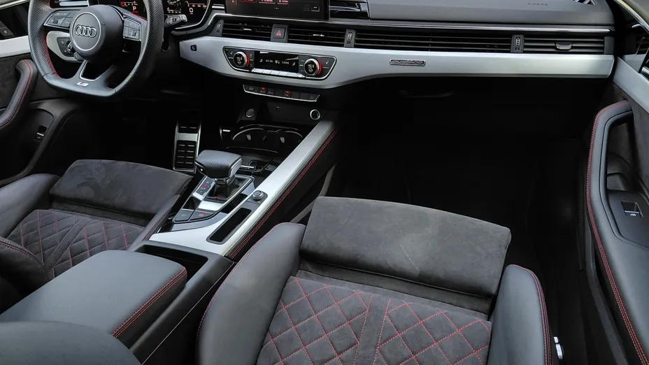 AUDI A4 Avant -