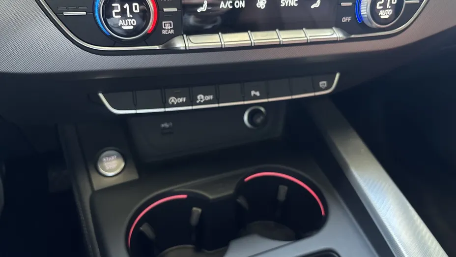 AUDI A4 A4 35 TFSI mHEV S Line
