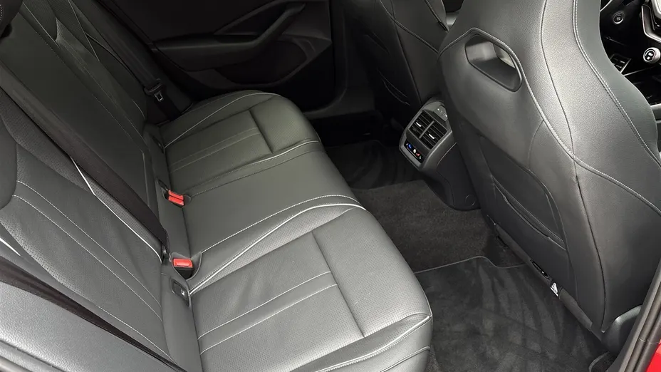 SKODA Superb Superb 2.0 TDI SCR 4x4 Sportline DSG