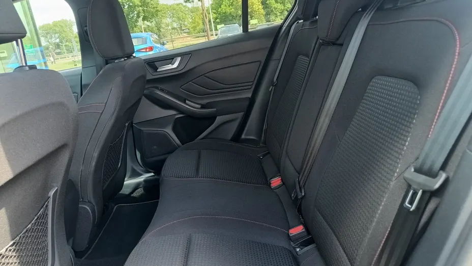 FORD Focus Focus 1.0 EcoBoost mHEV ST-Line X aut