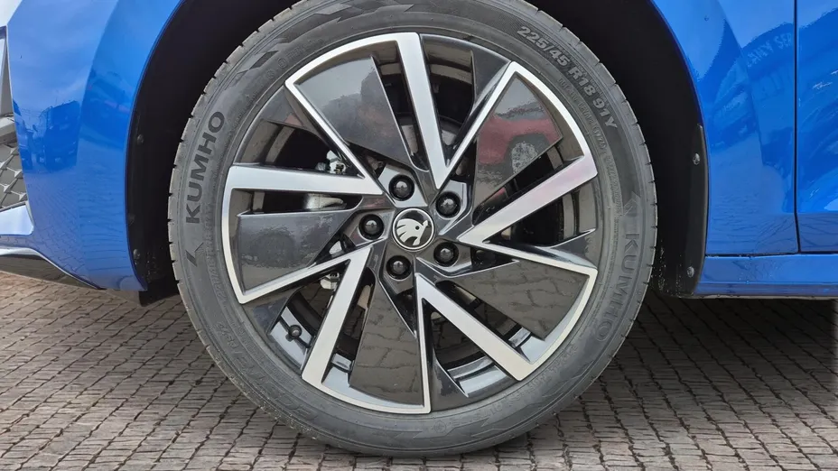 SKODA Octavia Octavia 1.5 TSI mHEV Sportline DSG Nowy