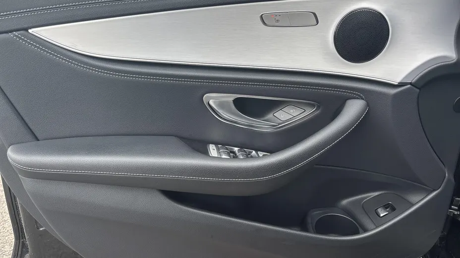 MERCEDES-BENZ E Klasa E 220 d 4-Matic AMG