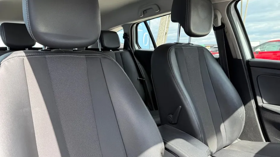RENAULT Megane -