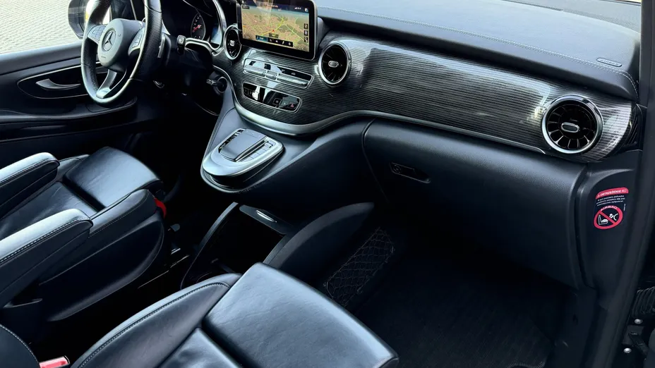 MERCEDES-BENZ V Klasa V 220 d Avantgarde 9G-Tronic (długi)