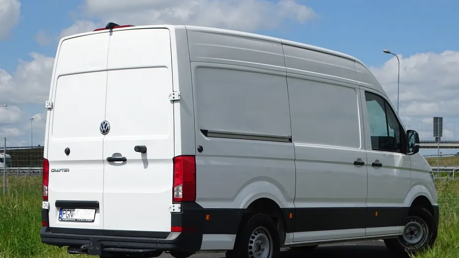VOLKSWAGEN Crafter -