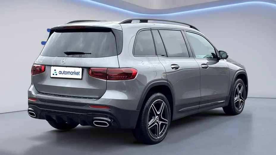 MERCEDES-BENZ GLB GLB 200 mHEV AMG Line 7G-DCT