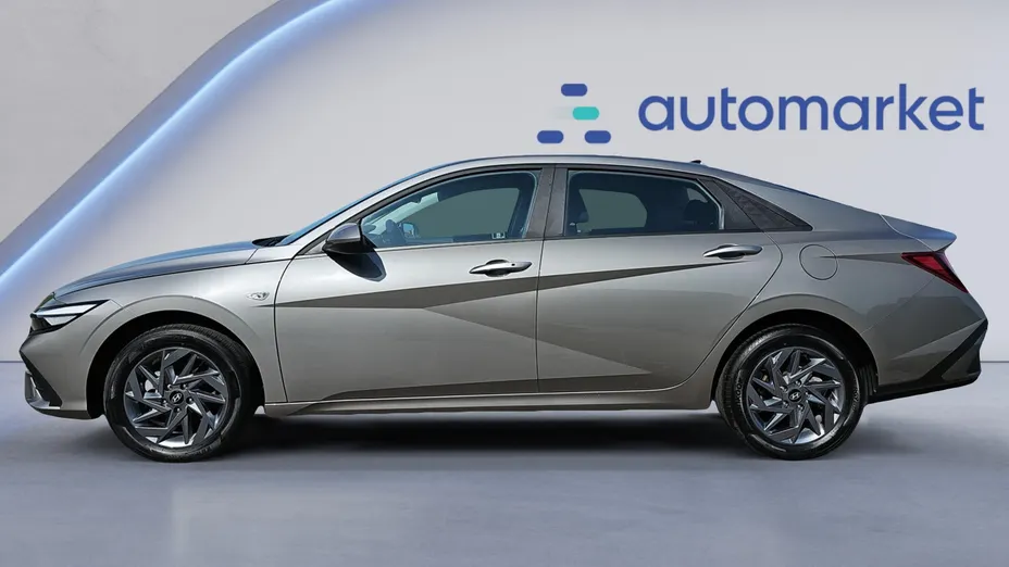 HYUNDAI Elantra Elantra 1.6 Modern