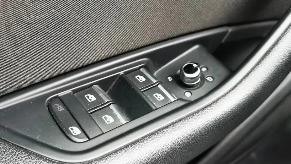 AUDI A4 Avant -