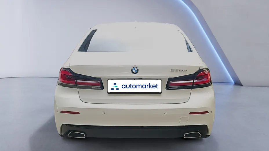 BMW Seria 5 520d mHEV aut