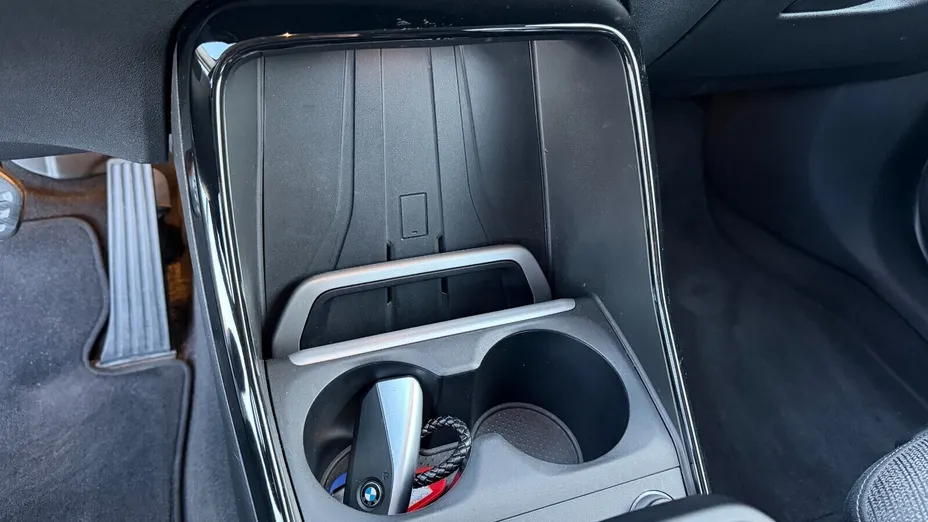 BMW Seria 2 218d aut