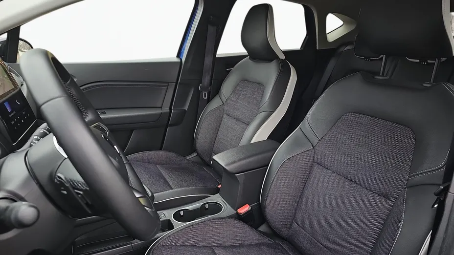 RENAULT Captur Captur 1.3 TCe mHEV Techno EDC