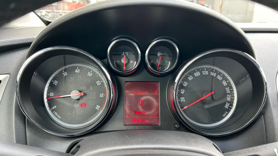 OPEL Astra -
