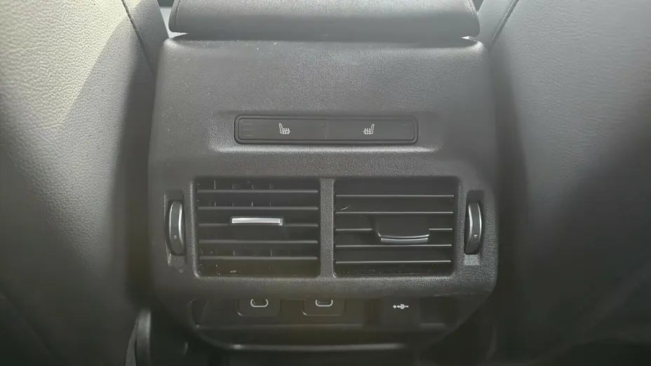 LAND ROVER Discovery Sport Discovery Sport 2.0 P200 mHEV Dynamic SE aut