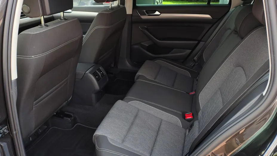 VOLKSWAGEN Passat Passat 2.0 TDI EVO Business DSG