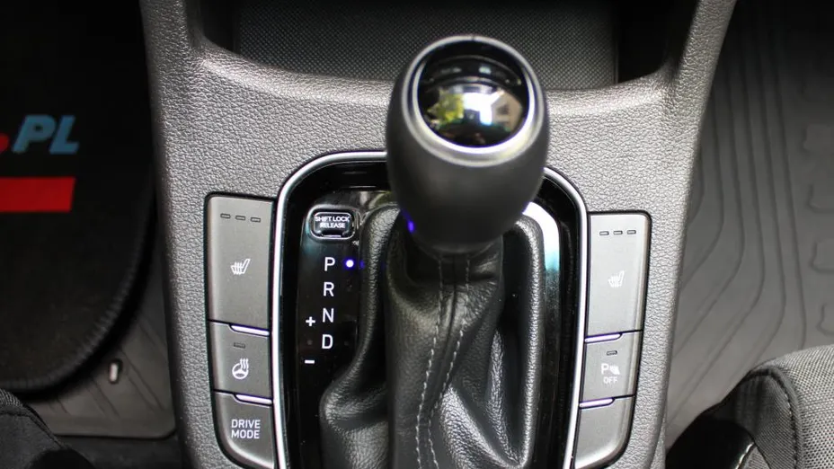 HYUNDAI i30 i30 1.5 T-GDI 48V Smart DCT