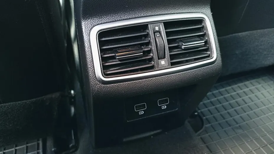 RENAULT Megane Megane 1.3 TCe FAP Intens