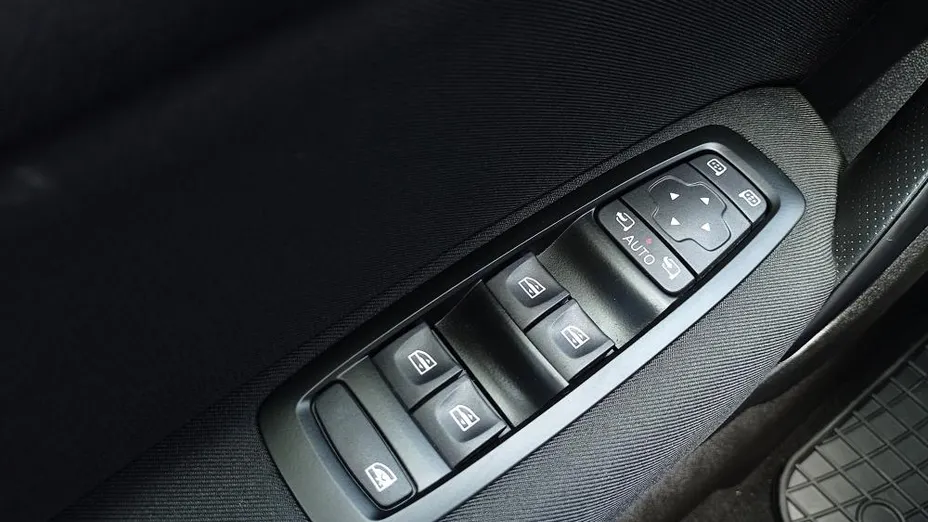 RENAULT Megane Megane 1.3 TCe FAP Intens