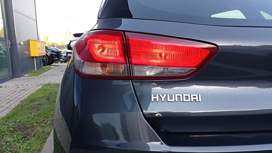 HYUNDAI i30 i30 1.5 T-GDI 48V Smart DCT