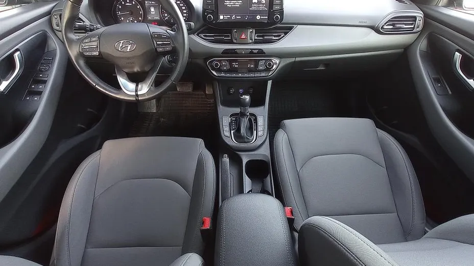 HYUNDAI i30 i30 1.5 T-GDI 48V Smart DCT