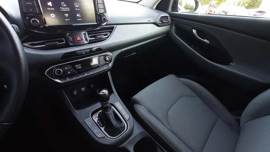 HYUNDAI i30 i30 1.5 T-GDI 48V Smart DCT