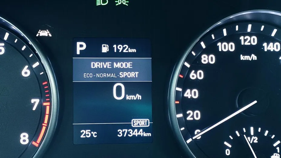 HYUNDAI i30 i30 1.5 T-GDI 48V Smart DCT