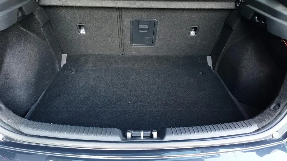 HYUNDAI i30 i30 1.5 T-GDI 48V Smart DCT