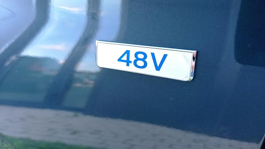 HYUNDAI i30 i30 1.5 T-GDI 48V Smart DCT