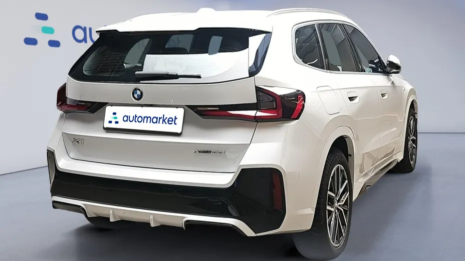 BMW X1 X1 xDrive23i mHEV aut