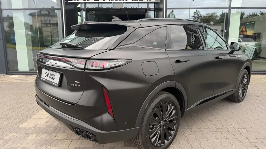OMODA Omoda 9 Omoda 9 1.5 Super Hybrid Exclusive AWD