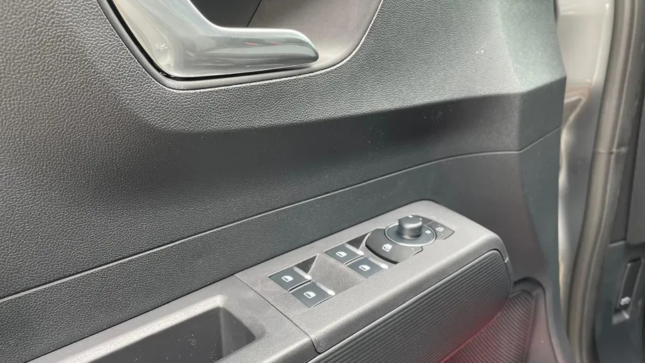 FORD Tourneo Courier Tourneo Courier 1.0 EcoBoost Titanium Nowy