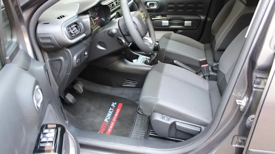 CITROEN C3 C3 1.2 PureTech Shine