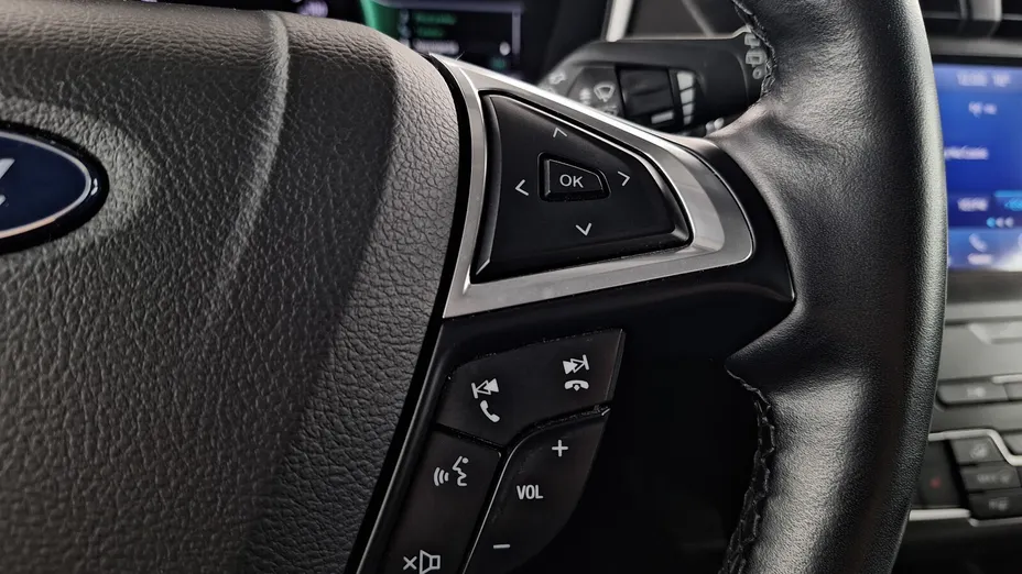 FORD Mondeo Mondeo 2.0 Hybrid Trend