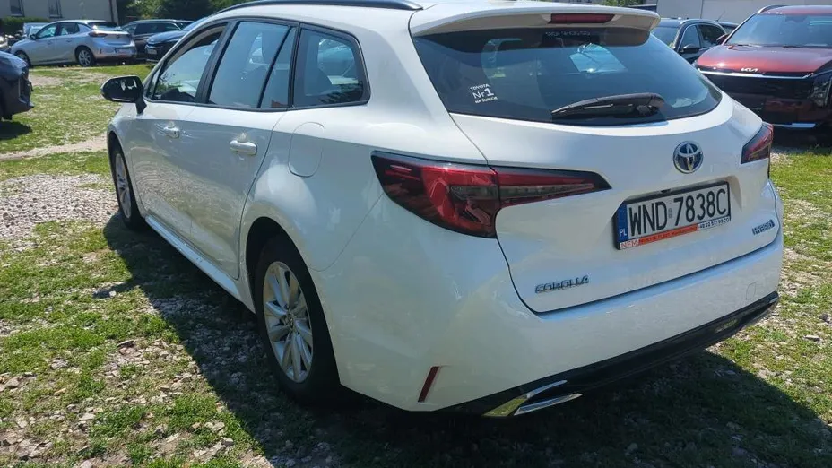 TOYOTA Corolla -