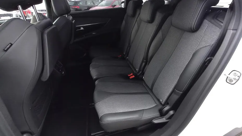 PEUGEOT 5008 5008 2.0 BlueHDi Allure Pack S&S EAT8