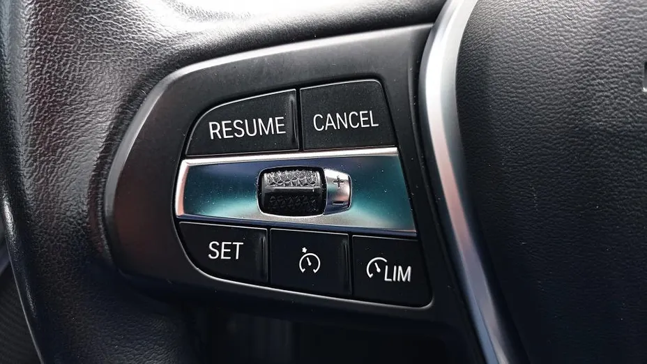 BMW Seria 3 320d xDrive Sport Line aut