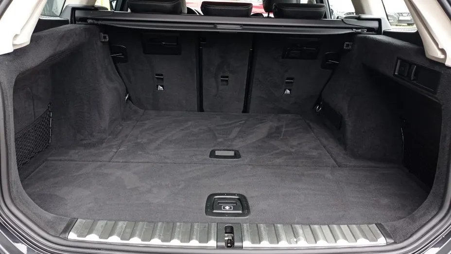 BMW Seria 3 320d xDrive Sport Line aut