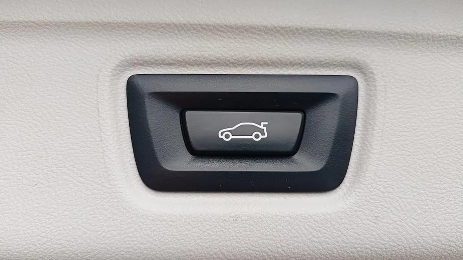 BMW Seria 3 320d xDrive Sport Line aut