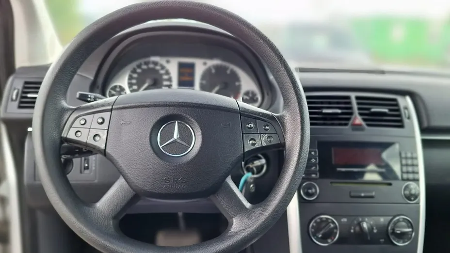 MERCEDES-BENZ B Klasa -