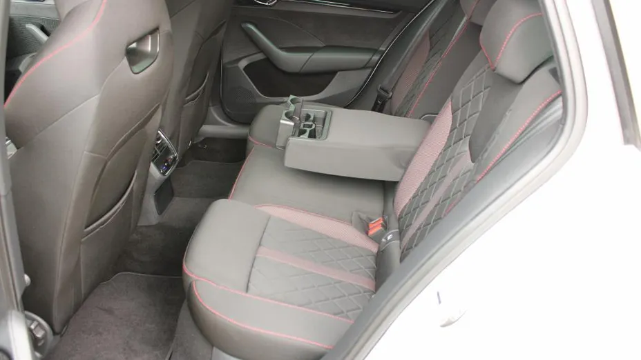 SKODA Octavia Octavia 2.0 TDI 4x4 RS DSG