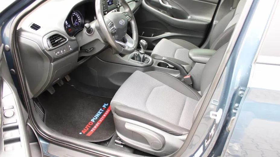 HYUNDAI i30 i30 1.5 DPI Modern