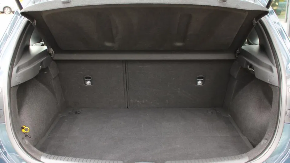 HYUNDAI i30 i30 1.5 DPI Modern